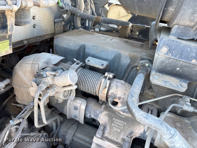 image for item EP2763 2012 Kenworth T660 semi truck