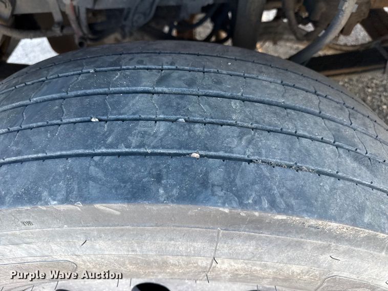 image for item EP2763 2012 Kenworth T660 semi truck