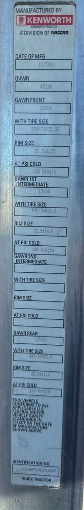 image for item EP2763 2012 Kenworth T660 semi truck