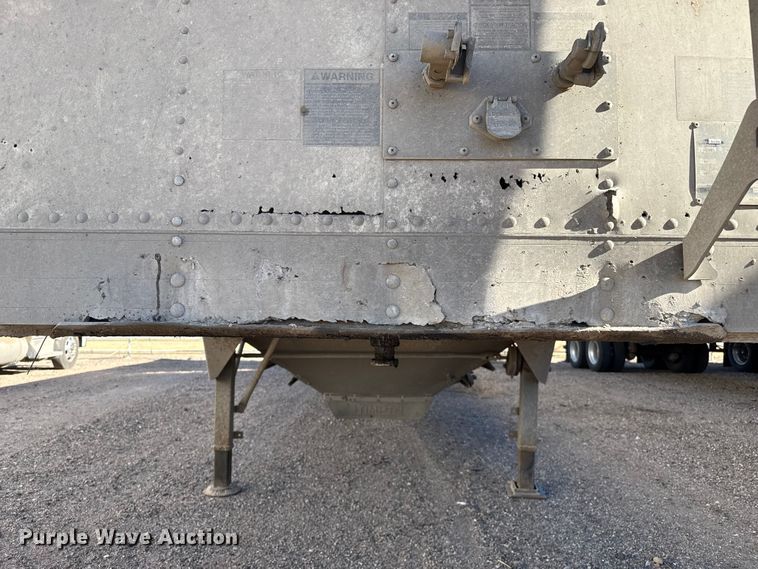 image for item EP2764 2009 Timpte grain trailer