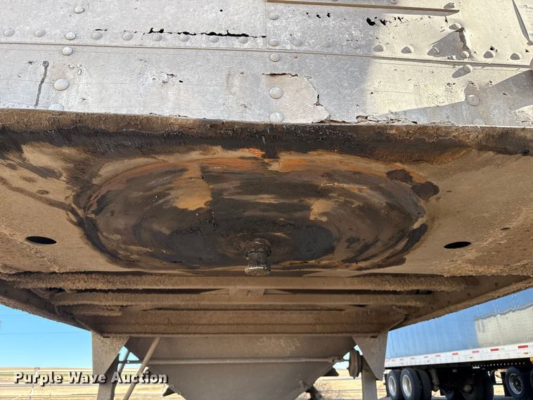 image for item EP2764 2009 Timpte grain trailer