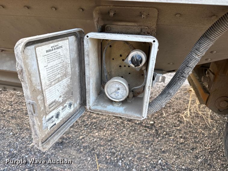 image for item EP2764 2009 Timpte grain trailer