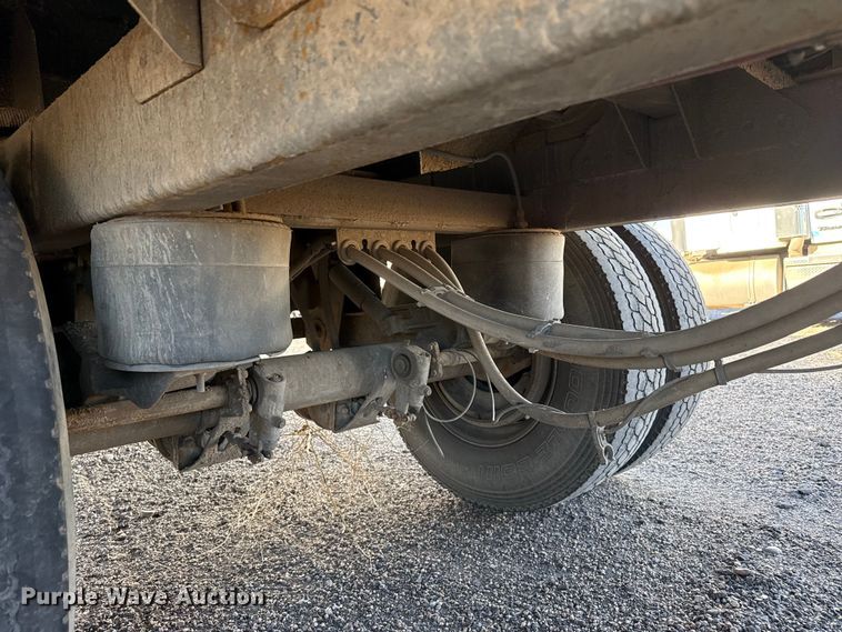 image for item EP2764 2009 Timpte grain trailer