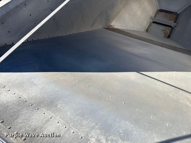 image for item EP2764 2009 Timpte grain trailer