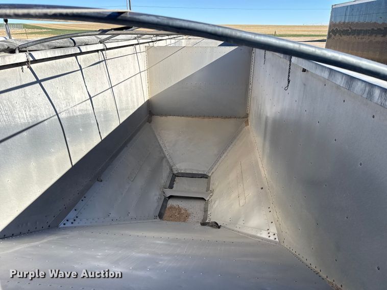 image for item EP2764 2009 Timpte grain trailer