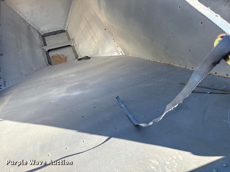 image for item EP2764 2009 Timpte grain trailer