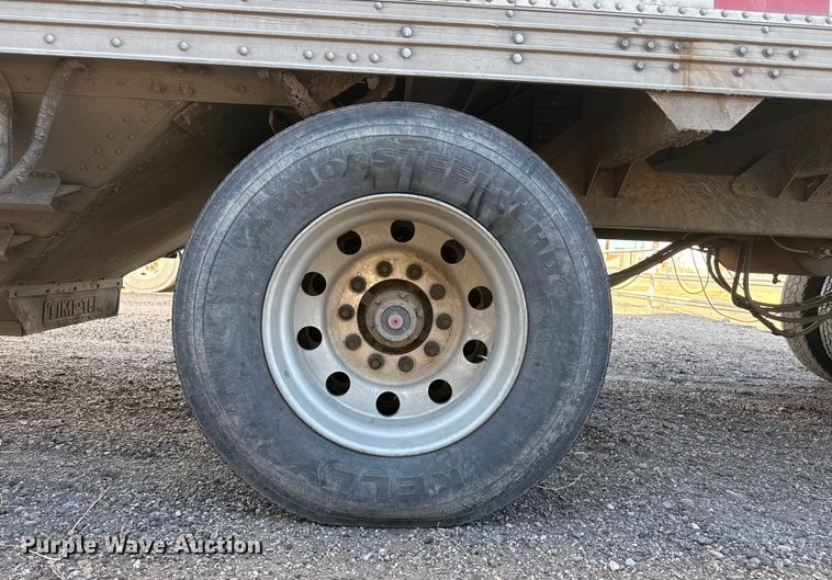 image for item EP2764 2009 Timpte grain trailer