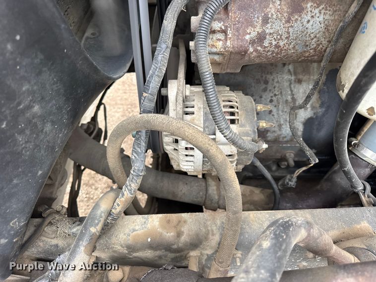 image for item ER0300 1994 Mack CH613 semi truck