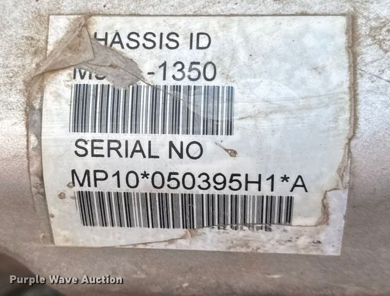 image for item ER0390 2012 Mack TD713  semi truck