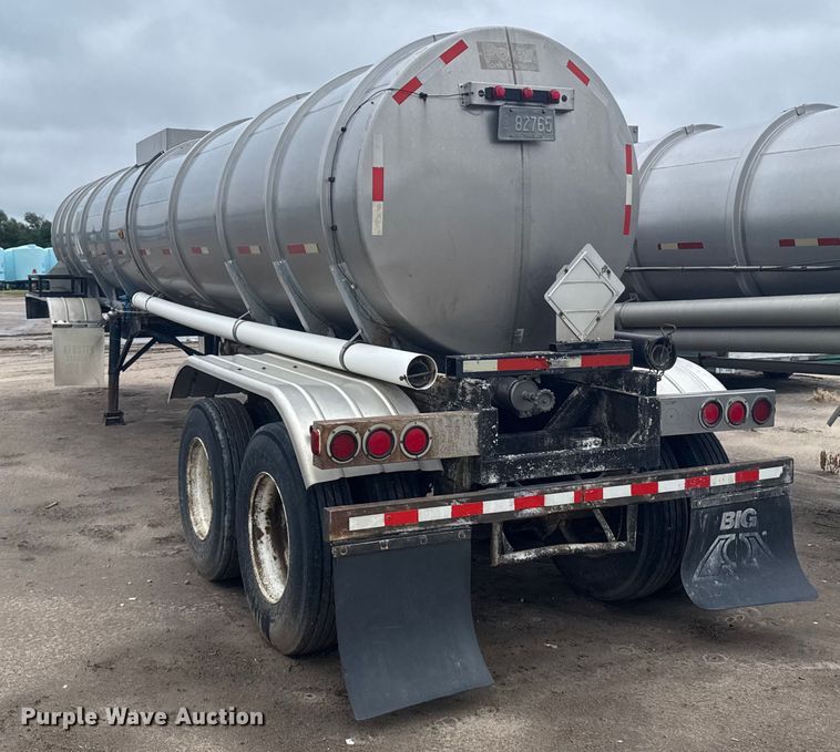 image for item ER2304 1974 Polar tank trailer