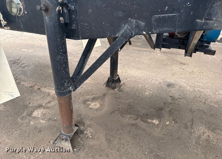 image for item ER2304 1974 Polar tank trailer