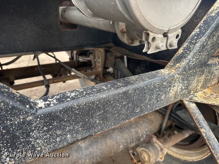 image for item ER2304 1974 Polar tank trailer