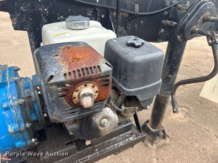 image for item ER2304 1974 Polar tank trailer