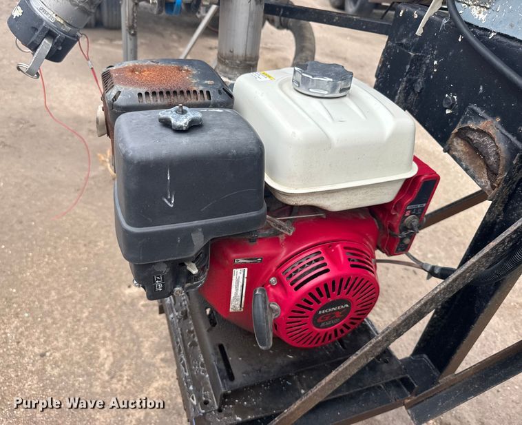 image for item ER2304 1974 Polar tank trailer