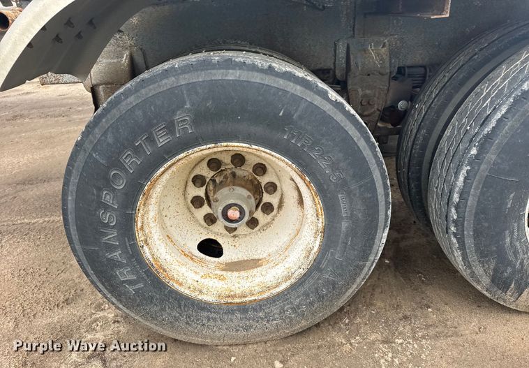 image for item ER2304 1974 Polar tank trailer