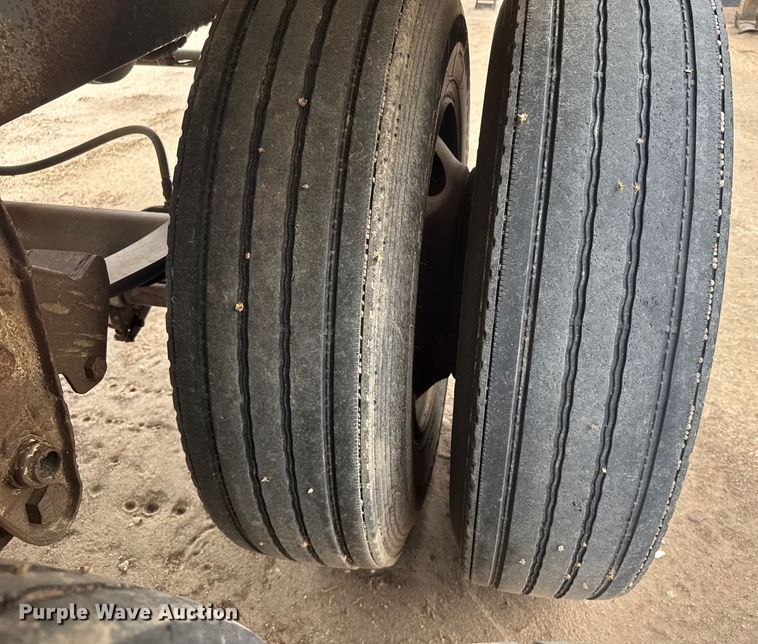 image for item ER2304 1974 Polar tank trailer