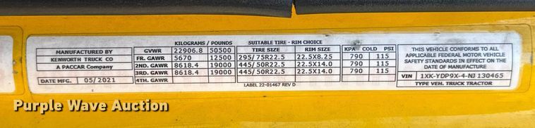 image for item ES5598 2022 Kenworth T680 semi truck