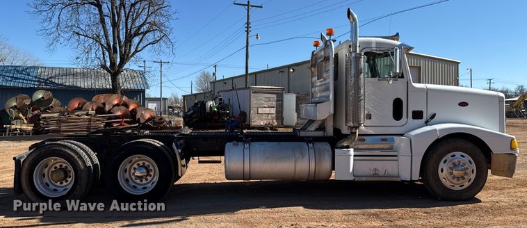 image for item ES5661 1992 Peterbilt 377 semi truck
