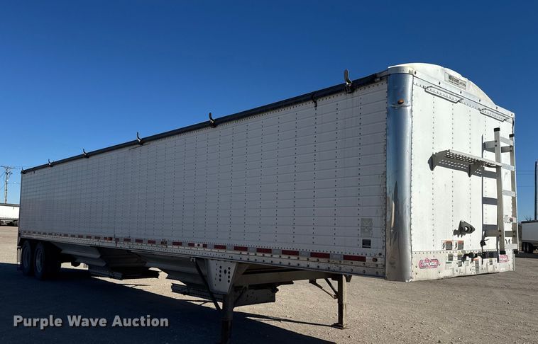 image for item ET4123 2013 Wilson DWH-551 grain trailer