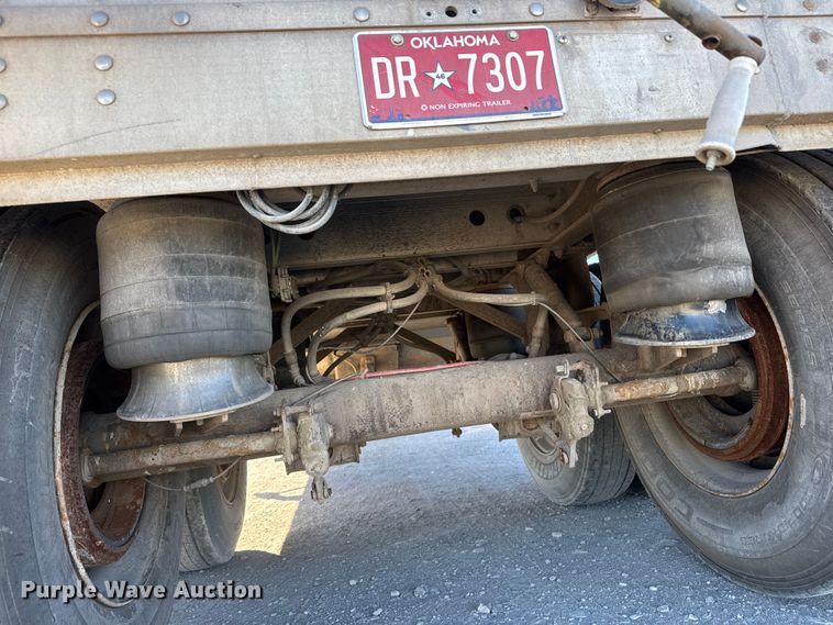 image for item ET4125 2016 Wilson DWH-551 grain trailer