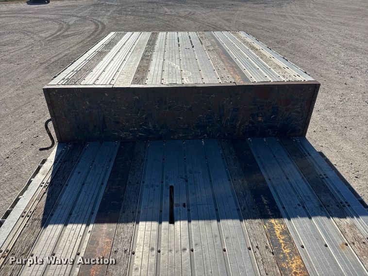 image for item ET4126 2006 Fontaine IDFT-6-8048WSAWK drop deck equipment trailer