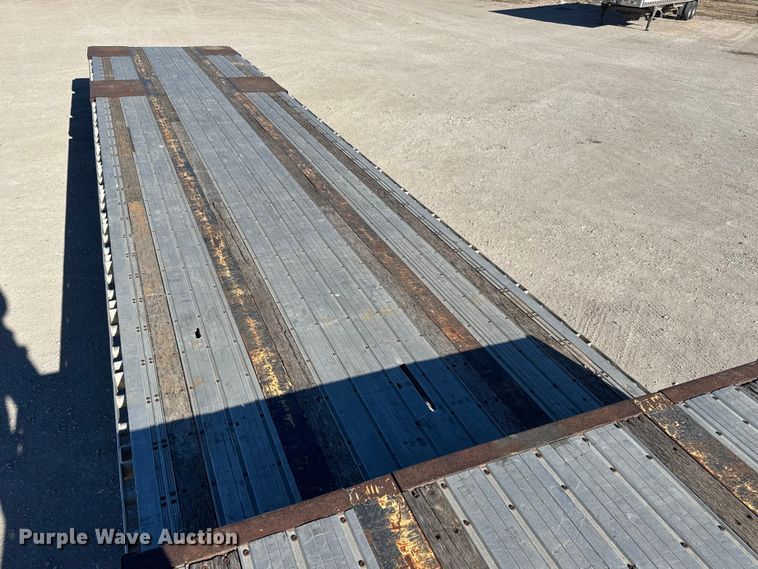 image for item ET4126 2006 Fontaine IDFT-6-8048WSAWK drop deck equipment trailer