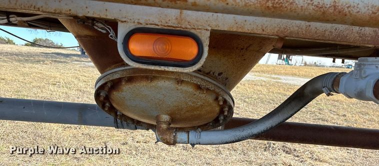 image for item ET7486 1975 Fruehauf pneumatic dry bulk trailer