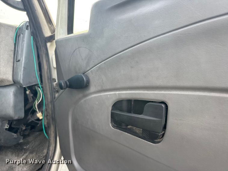 image for item EU6294 2008 International MA025 box truck