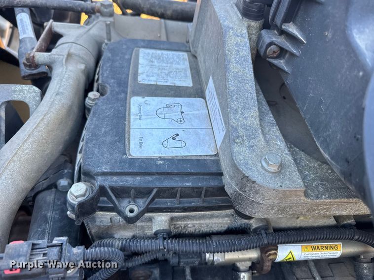 image for item FB0540 2012 Freightliner Cascadia semi truck