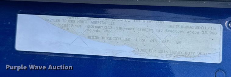 image for item FB0542 2016 Freightliner Cascadia semi truck