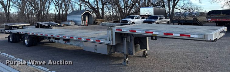 image for item FB0586 2021 Doonan  drop deck trailer