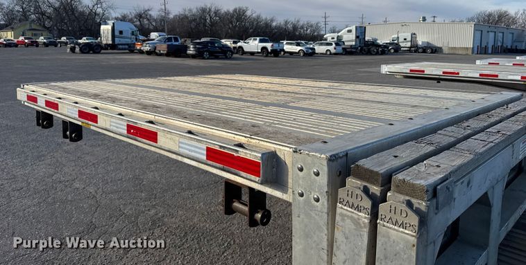 image for item FB0586 2021 Doonan  drop deck trailer