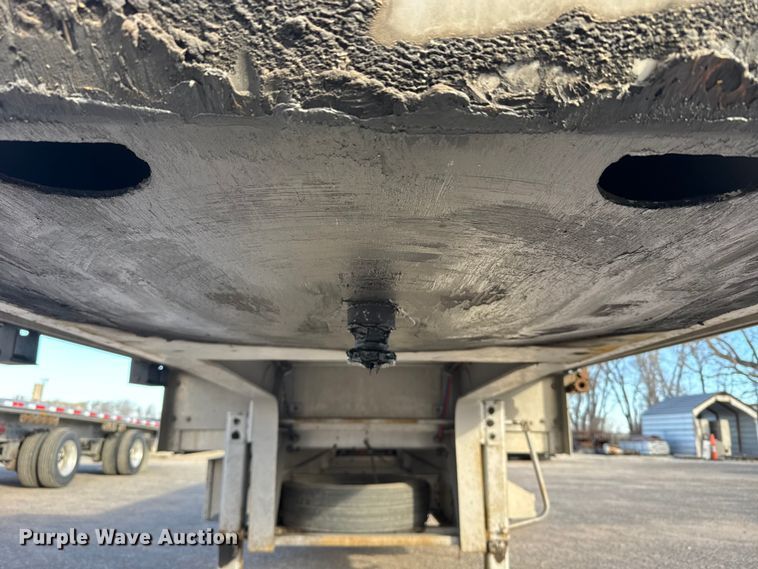 image for item FB0586 2021 Doonan  drop deck trailer