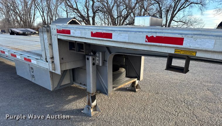 image for item FB0586 2021 Doonan  drop deck trailer