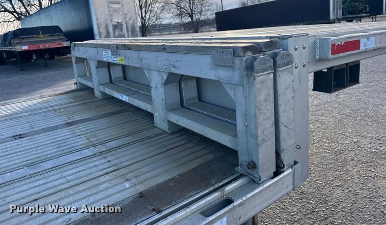image for item FB0586 2021 Doonan  drop deck trailer
