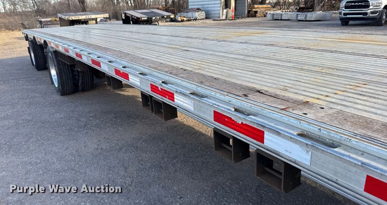 image for item FB0586 2021 Doonan  drop deck trailer