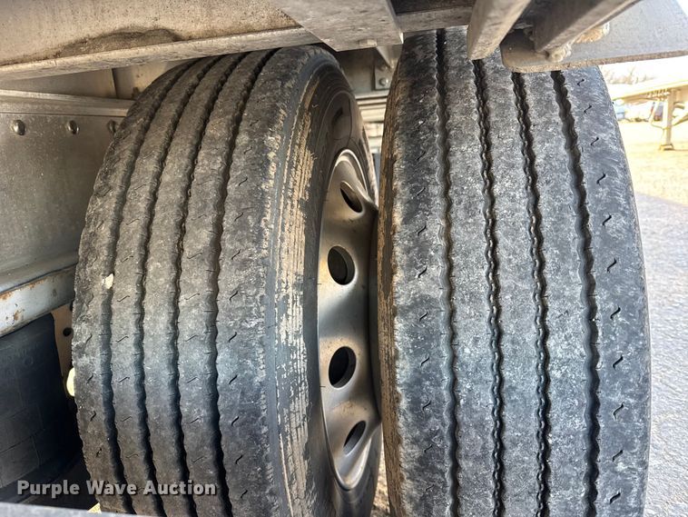 image for item FB0586 2021 Doonan  drop deck trailer