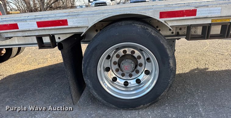 image for item FB0586 2021 Doonan  drop deck trailer