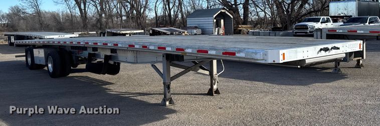 image for item FB0587 2021 Doonan  flatbed trailer
