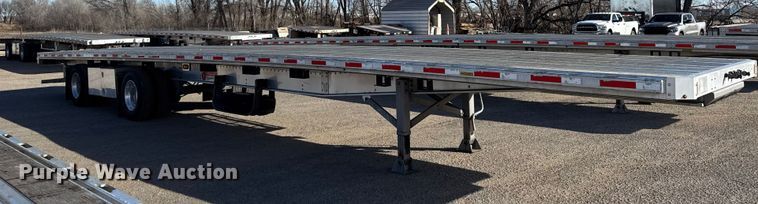 image for item FB0588 2021 Doonan  flatbed trailer