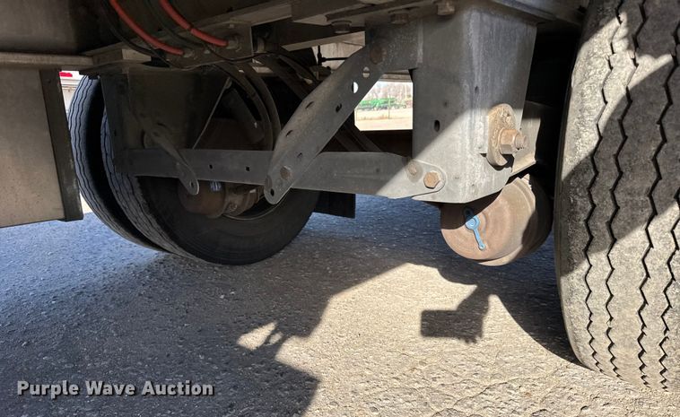 image for item FB0588 2021 Doonan  flatbed trailer