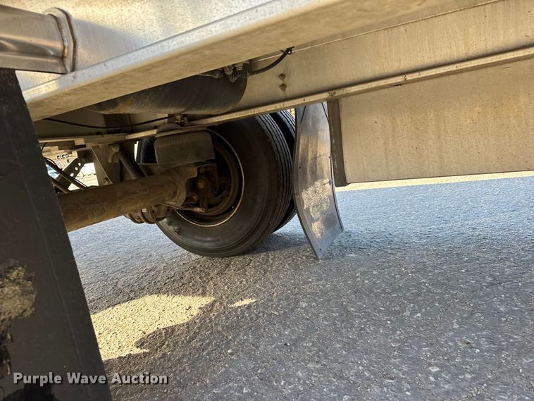 image for item FB0588 2021 Doonan  flatbed trailer