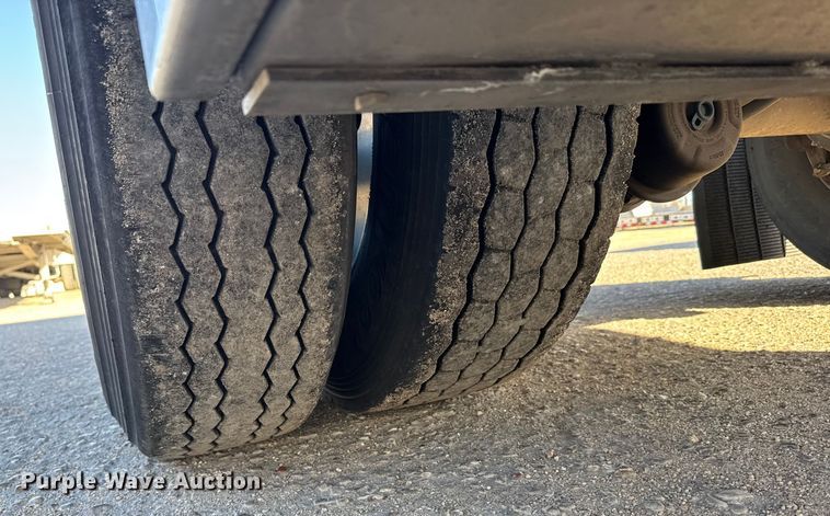 image for item FB0588 2021 Doonan  flatbed trailer