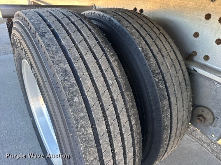 image for item FB0589 2021 Doonan  flatbed trailer