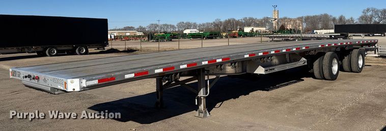 image for item FB0590 2021 Doonan  flatbed trailer