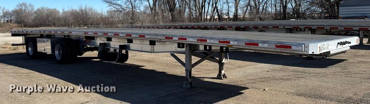 image for item FB0590 2021 Doonan  flatbed trailer