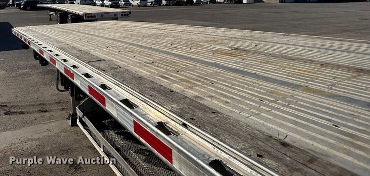 image for item FB0590 2021 Doonan  flatbed trailer