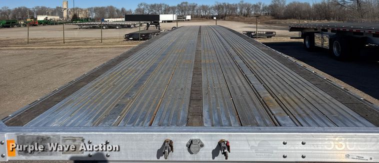 image for item FB0590 2021 Doonan  flatbed trailer