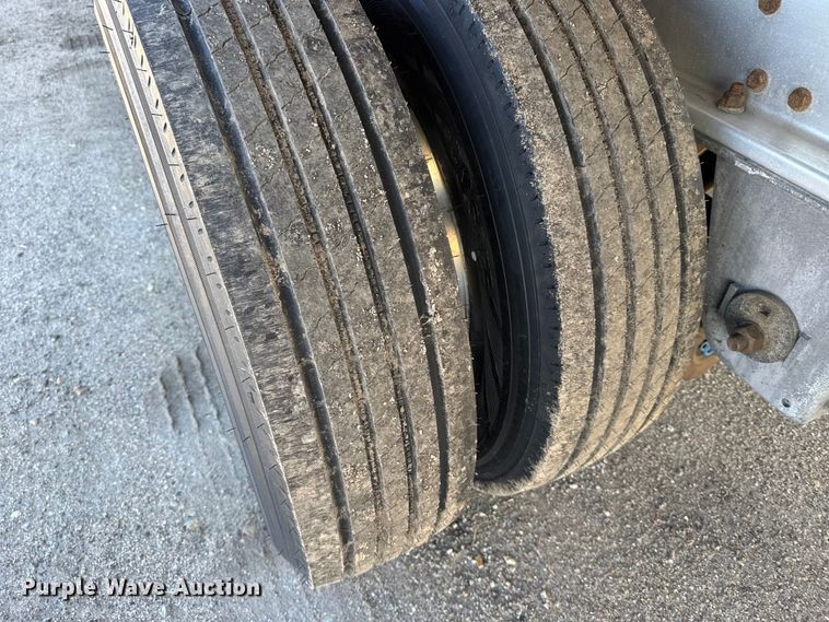 image for item FB0590 2021 Doonan  flatbed trailer