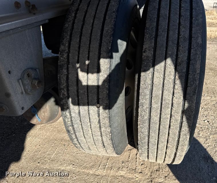 image for item FB0590 2021 Doonan  flatbed trailer